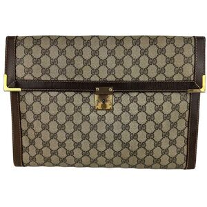 Gucci Vintage Monogram
Portfolio Clutch Bag